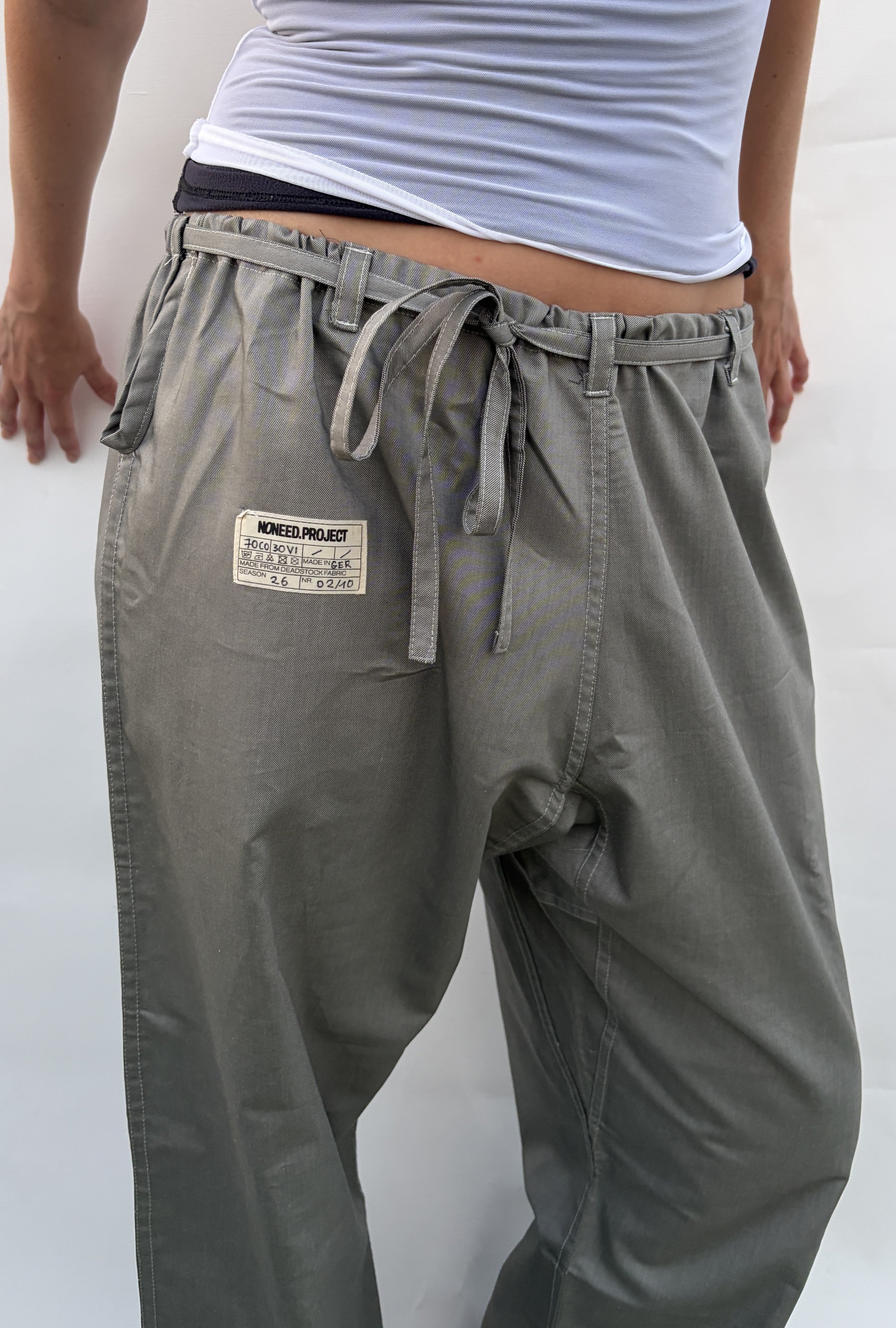 JOU Cut Unisex light grey